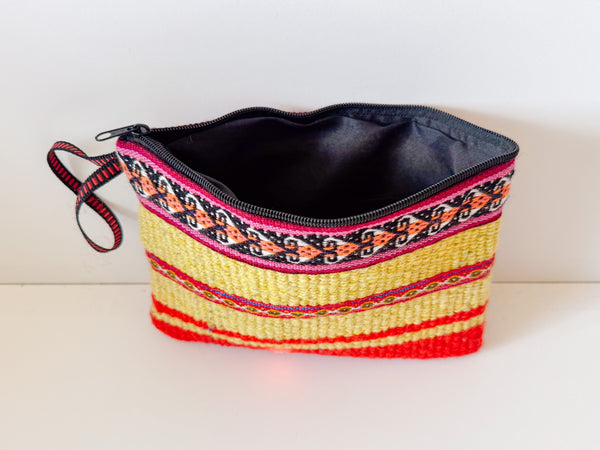 peru pouch #17